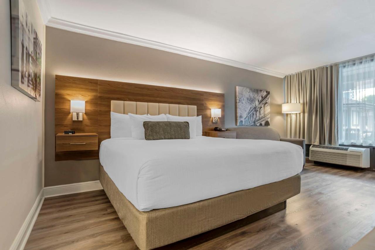 Best Western Plus Westbank Harvey Extérieur photo