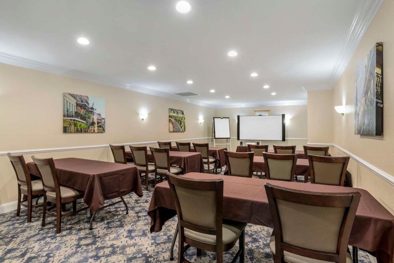 Best Western Plus Westbank Harvey Extérieur photo